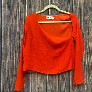 Line * Dot | red asymmetrical neckline top